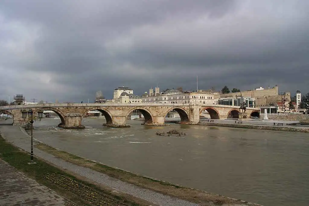 1024px Stone Bridge Skopje 20180223